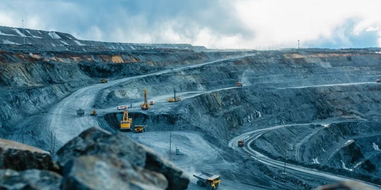 Delegación peruana viaja a Argentina a exponer experiencia en minería y a captar inversiones