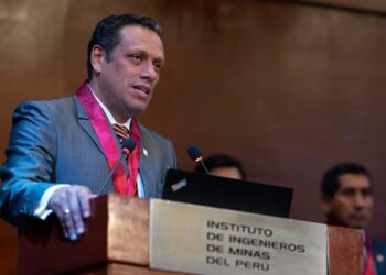 Darío Zegarra saluda la depuración del Reinfo y destaca medidas clave para una formalización minera efectiva