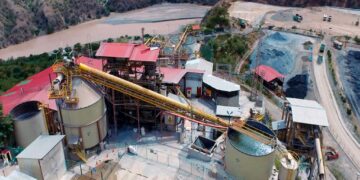 Minera Poderosa prevé producir 981 mil onzas de oro para el 2028