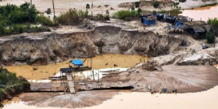 Minería ilegal movería más de los $2,248 millones calculados, si sumamos el procesamiento de cobre, afirma Juan Carlos Ortiz