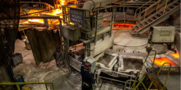 Economía chilena sorprende en mayo: caída del Imacec y crecimiento por minería
