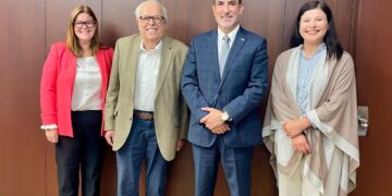 AUSTRALIA DESTACA SOLIDEZ ECONÓMICA DEL PERÚ GRACIAS A TRABAJO DEL BCRP E INVITA A JULIO VELARDE A IMARC 2025