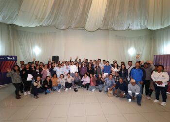 Más de 200 personas fortalecen sus emprendimientos y empresas locales