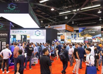 Más de 60 empresas globales de energías renovables se reunirán en Chile para RE+ Cono Sur 2026