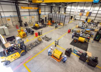 Ferreyros logra certificación de clase mundial en su Taller de Componentes Eléctricos