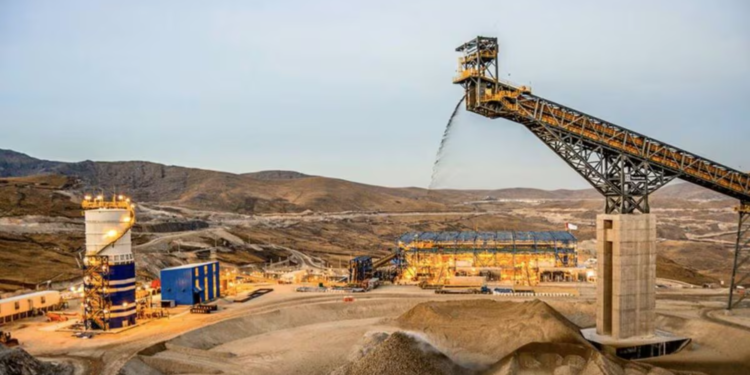 Inversión minera en Perú superó expectativas en 2025, pero la producción no repuntó: ¿qué viene para 2026?
