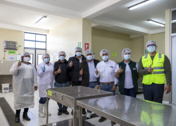 Pan American Silver Shahuindo contribuye a poner en marcha la primera planta certificada de cuyes en Cajamarca
