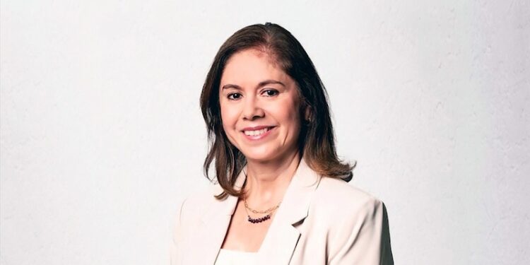 Minería peruana enfrenta el reto de retener y promover el talento femenino